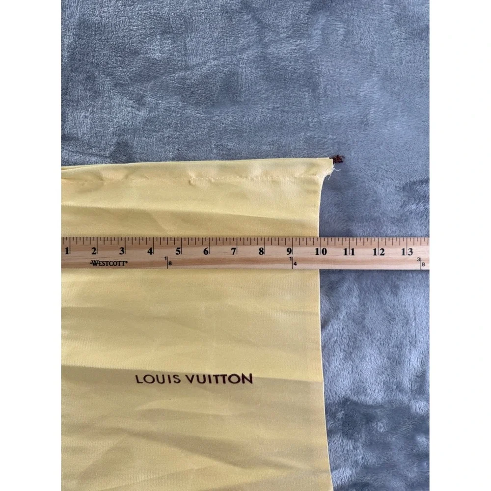 Louis Vuitton Women's Dust Bag Medium Tan Brown Drawstring Closure